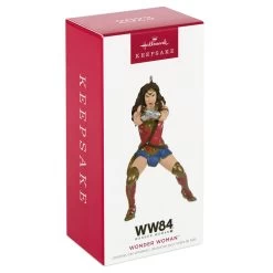 Hallmark DC™ Wonder Woman™ Ornament -Hallmark Toys Shop DC Comics Wonder Woman Keepsake Ornament 1999QXI6119 04