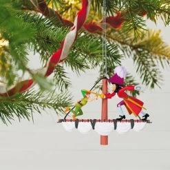 Hallmark Disney Peter Pan 70th Anniversary Swashbuckling Showdown Ornament -Hallmark Toys Shop Disney Peter Pan and Hook Keepsake Ornament 2499QXD6617 02