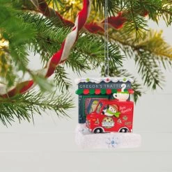 Hallmark Happy Holiday Parade Collection Gregor's Trattoria Musical Ornament With Light -Hallmark Toys Shop Gregors Trattoria and Food Truck Keepsake Ornament 3499QGO2527 02