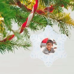 Hallmark Magic Sparkling Snowflake Photo Personalized Ornament With Light -Hallmark Toys Shop Magic Sparkling Snowflake Photo Keepsake Personalized Ornament With Light 2999QHE2010B3 02