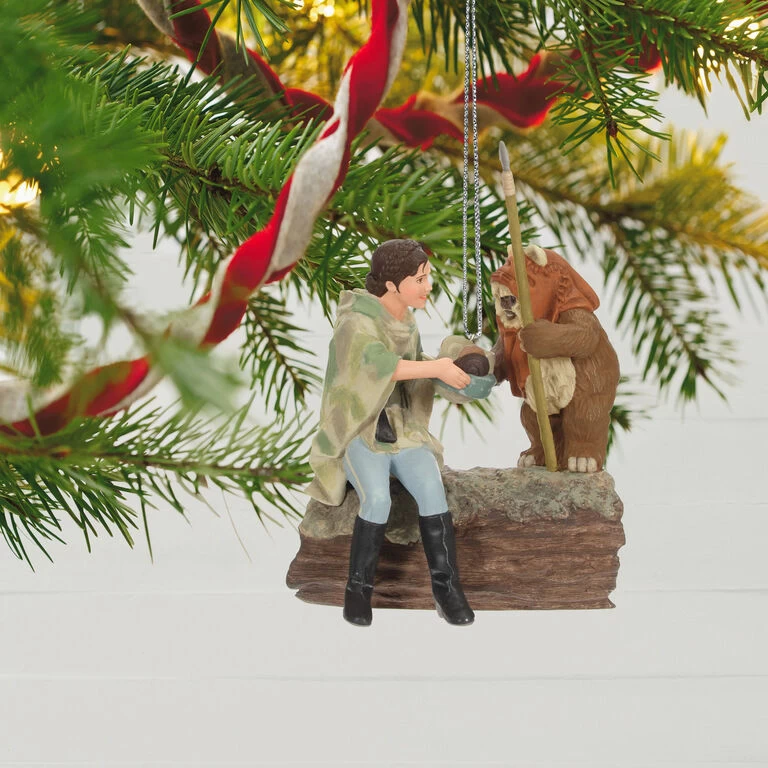 Hallmark Star Wars: Return Of The Jedi™ A Curious Encounter On Endor™ Ornament 4 Hallmark Star Wars: Return Of The Jedi™ A Curious Encounter On Endor™ Ornament - Image 2