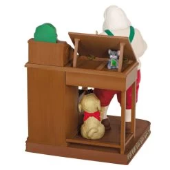Hallmark The Artist At Work Special Edition Exclusive Ornament 13 Hallmark The Artist At Work Special Edition Exclusive Ornament -Hallmark Toys Shop Santa at Work Keepsake Ornament 4999QGO2827 06
