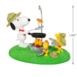 Hallmark The Peanuts® Gang Pancake Pals Ornament -Hallmark Toys Shop Snoopy Beagle Scouts Pancake Breakfast Keepsake Ornament 1899QXI7049 03