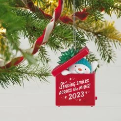 Hallmark Smiles Across The Miles 2023 Recordable Sound Ornament -Hallmark Toys Shop Snowman in Red Present Keepsake Ornament 2499QGO2619 02