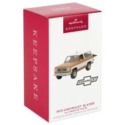 Hallmark All-American Trucks 1973 Chevrolet® Blazer® 2023 Metal Ornament 11 Hallmark All-American Trucks 1973 Chevrolet® Blazer® 2023 Metal Ornament -Hallmark Toys Shop Vintage Chevy Blazer Truck Keepsake Ornament 2199QXR8159 04
